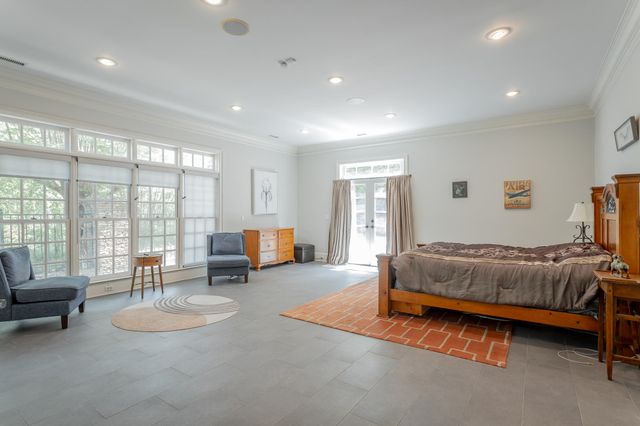 542 Turnberry Lane, Lookout Mountain, GA 30750