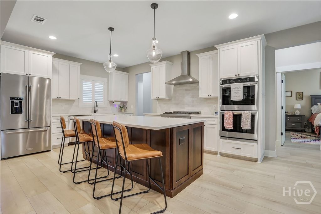 Image 13 of property listing at 30 Carapace Court, Richmond Hill, GA 31324