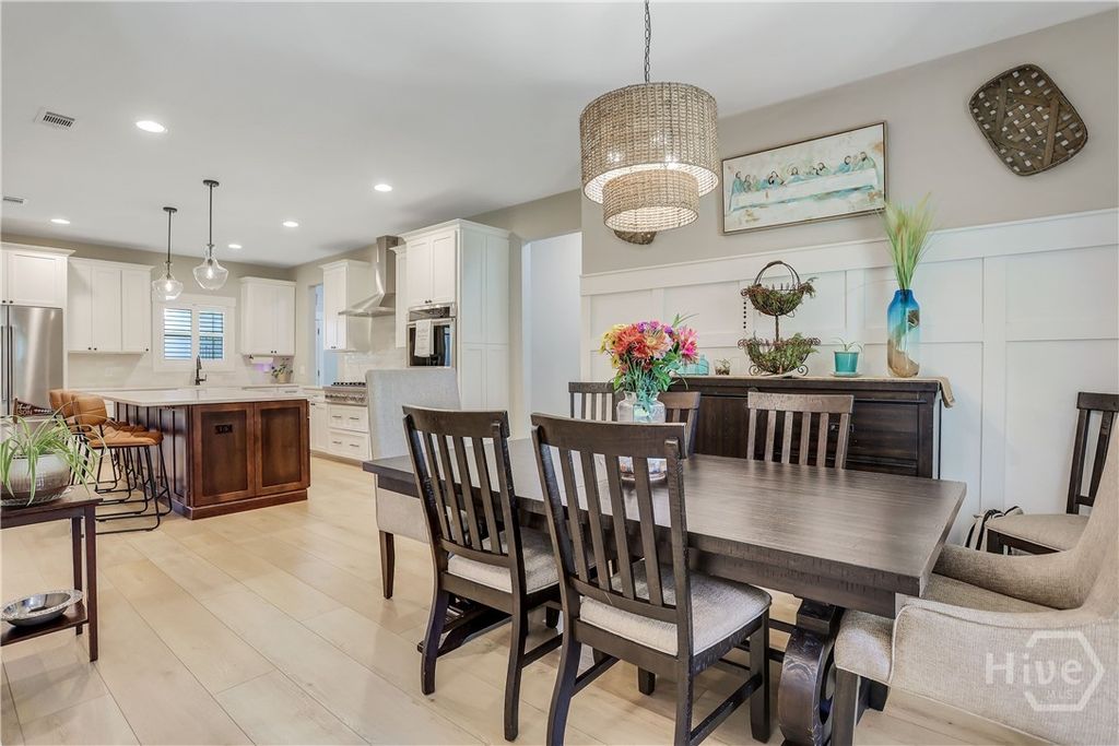 Image 16 of property listing at 30 Carapace Court, Richmond Hill, GA 31324