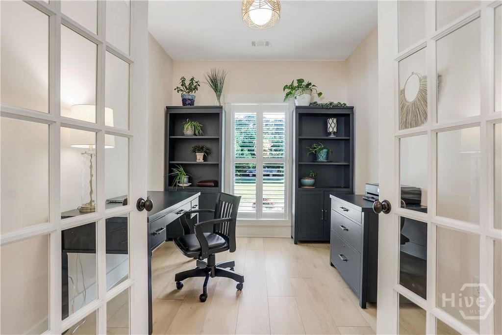 Image 23 of property listing at 30 Carapace Court, Richmond Hill, GA 31324