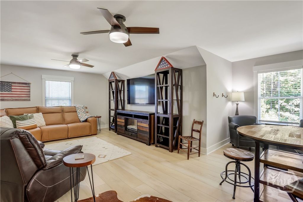Image 41 of property listing at 30 Carapace Court, Richmond Hill, GA 31324