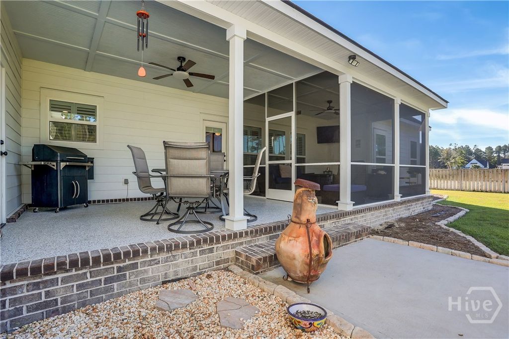 Image 54 of property listing at 30 Carapace Court, Richmond Hill, GA 31324