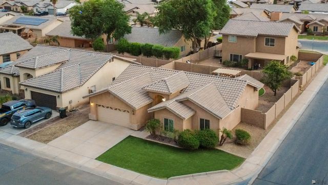 153 E 12 Pl, Somerton, AZ 85350