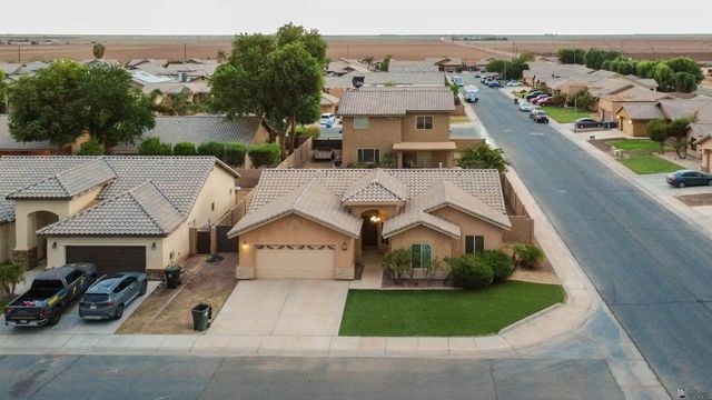 153 E 12 Pl, Somerton, AZ 85350