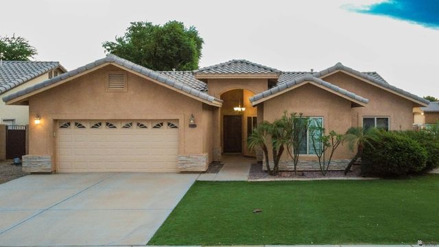 153 E 12 Pl, Somerton, AZ 85350