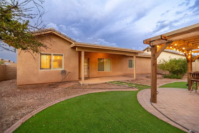 153 E 12 Pl, Somerton, AZ 85350