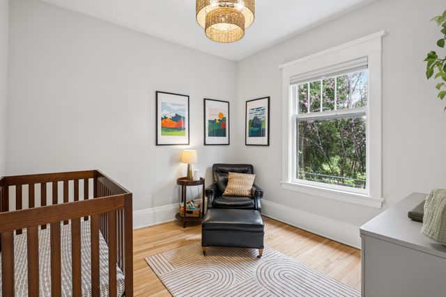 56 Auburn Avenue SE, Grand Rapids, MI 49506