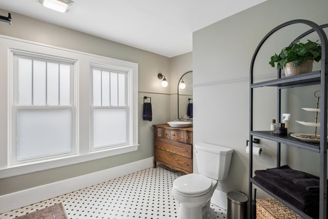56 Auburn Avenue SE, Grand Rapids, MI 49506