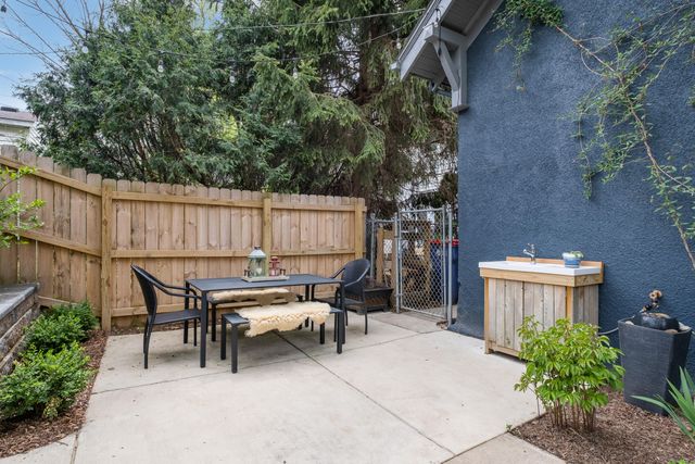 56 Auburn Avenue SE, Grand Rapids, MI 49506