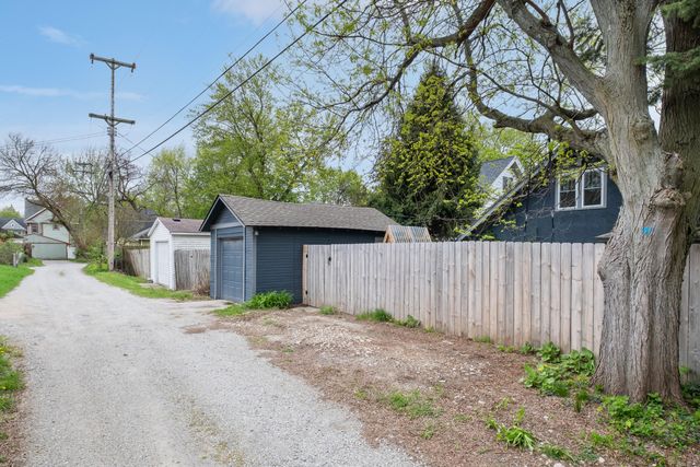 56 Auburn Avenue SE, Grand Rapids, MI 49506