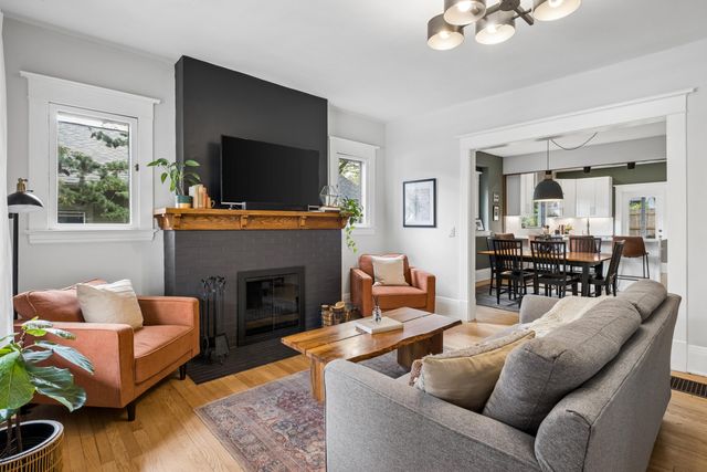 56 Auburn Avenue SE, Grand Rapids, MI 49506