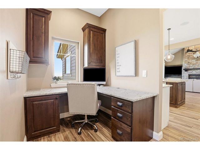 27165 E Long Pl, Aurora, CO 80016