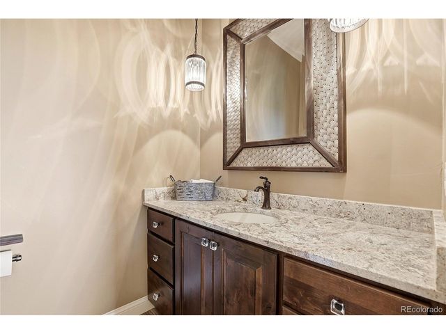 27165 E Long Pl, Aurora, CO 80016