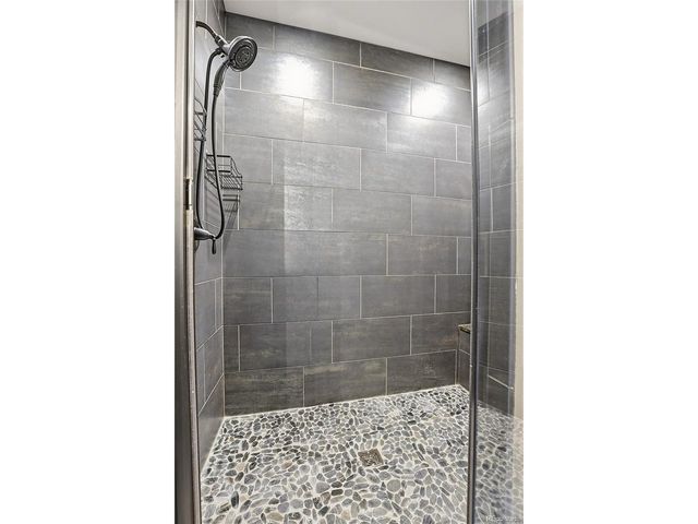 27165 E Long Pl, Aurora, CO 80016