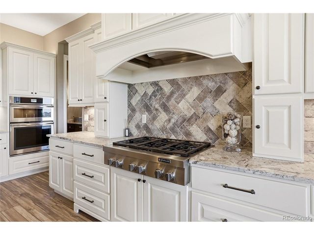 27165 E Long Pl, Aurora, CO 80016