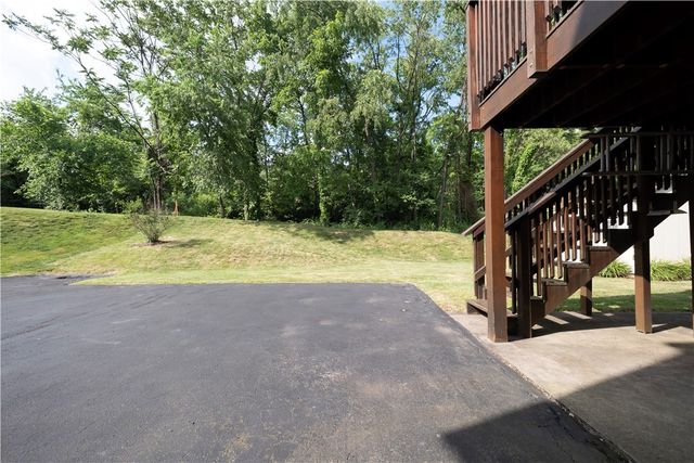 164 Jamison Ln, Monroeville, PA 15146