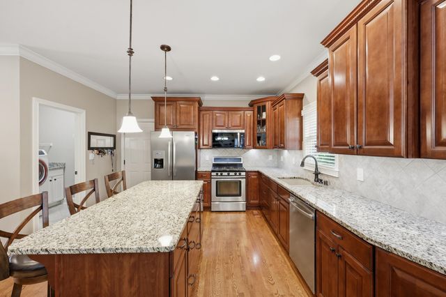 4686 Laurelwood Drive, Lexington, KY 40515