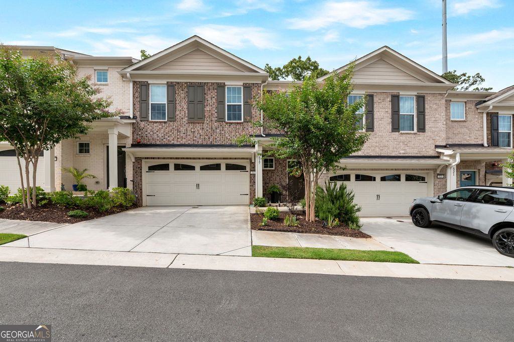 517 Garvin Drive, Woodstock, GA 30189