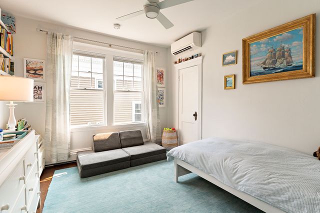 85 Trowbridge St 3, Cambridge, MA 02138
