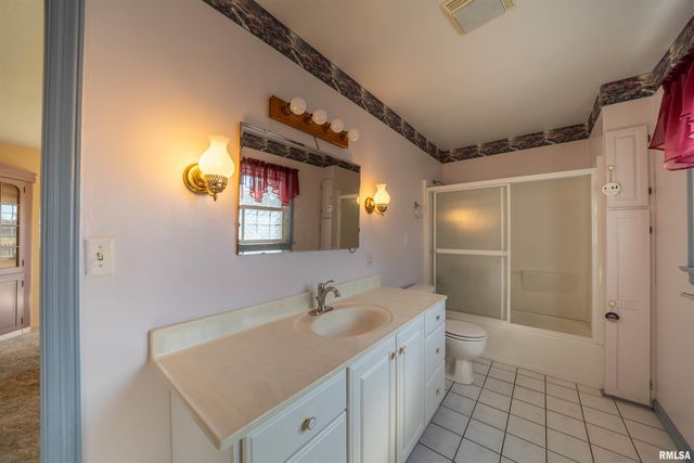 5110 N MARTHA Street, Peoria, IL 61614