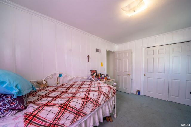 5110 N MARTHA Street, Peoria, IL 61614