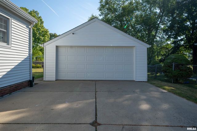 5110 N MARTHA Street, Peoria, IL 61614