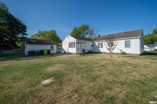 5110 N MARTHA Street, Peoria, IL 61614