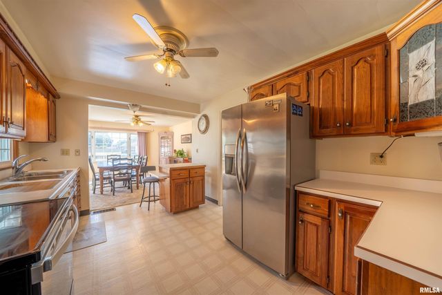 5110 N MARTHA Street, Peoria, IL 61614