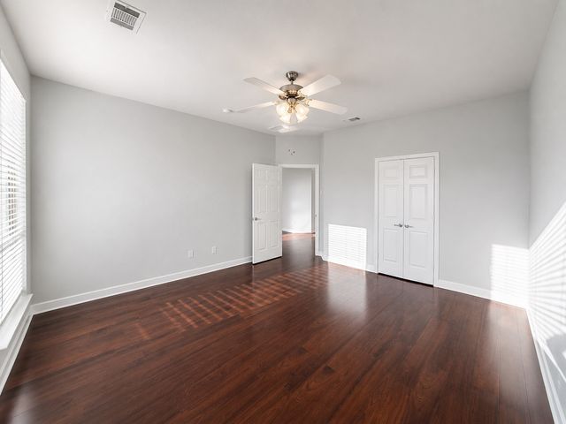 9524 Willow Branch Way, Fort Worth, TX 76036