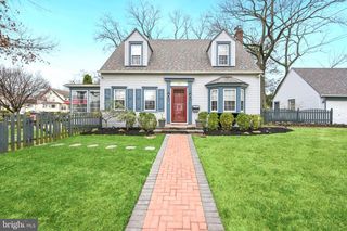 103 BURRWOOD, Westmont, NJ 08108