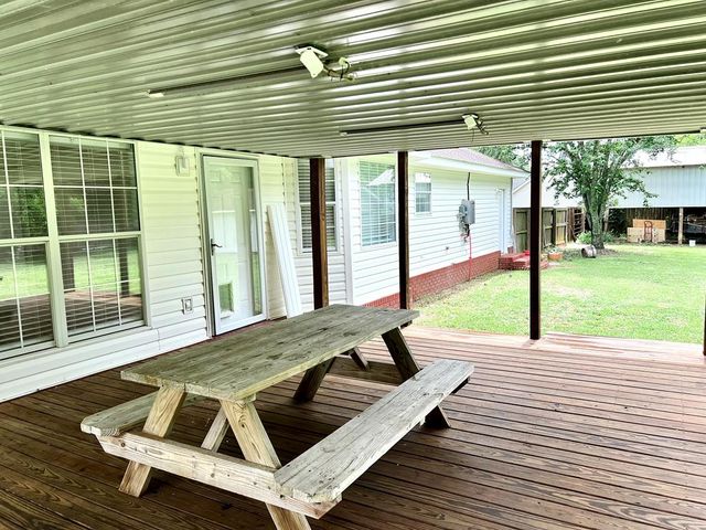 904 W King Street, Headland, AL 36345