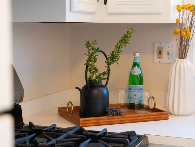 9 Glen Meadow Road 9, Haverhill, MA 01835