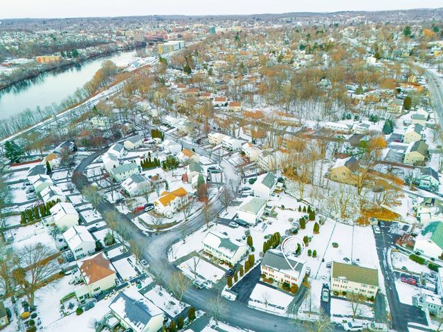 9 Glen Meadow Road 9, Haverhill, MA 01835