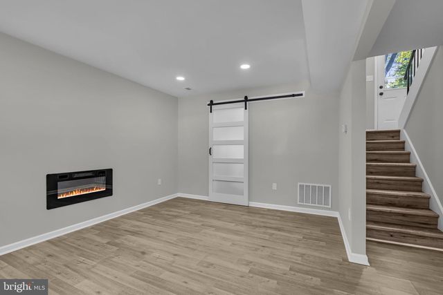 5319 SATTERFIELD DR, Woodbridge, VA 22193