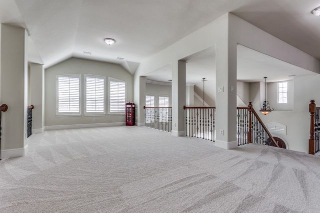 6909 Medallion Drive, Plano, TX 75024