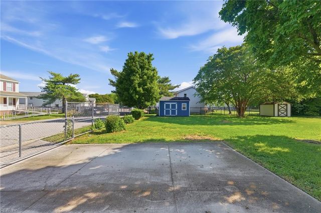 1026 Easterly AVE, Hampton, VA 23669
