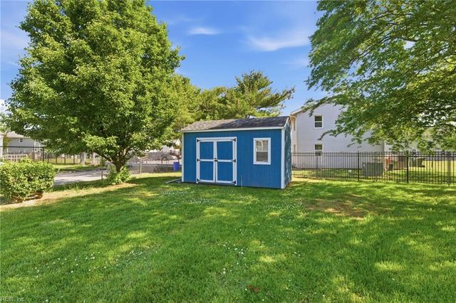 1026 Easterly AVE, Hampton, VA 23669
