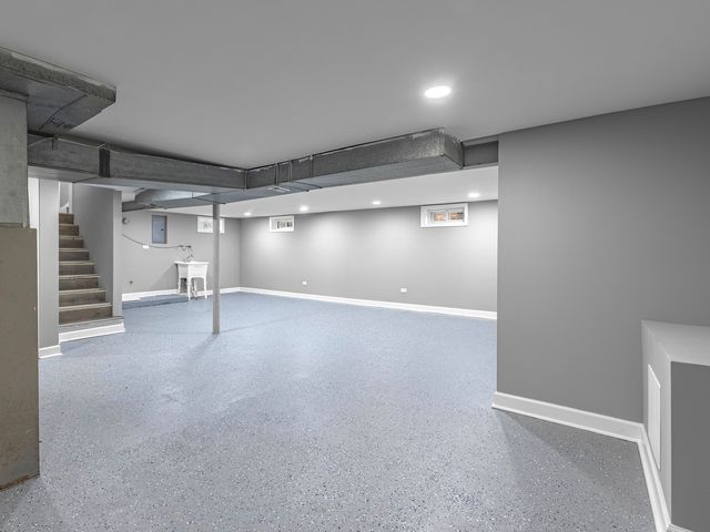 3526 W 80th Place, Chicago, IL 60652