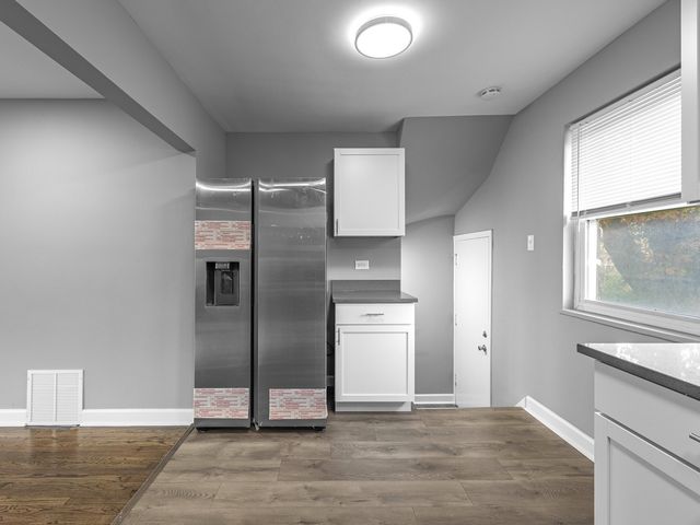 3526 W 80th Place, Chicago, IL 60652