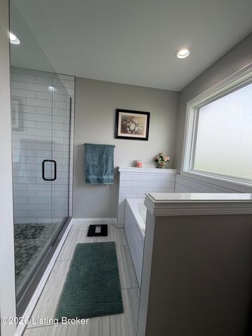 127 Hidden Valley Dr, Bardstown, KY 40004