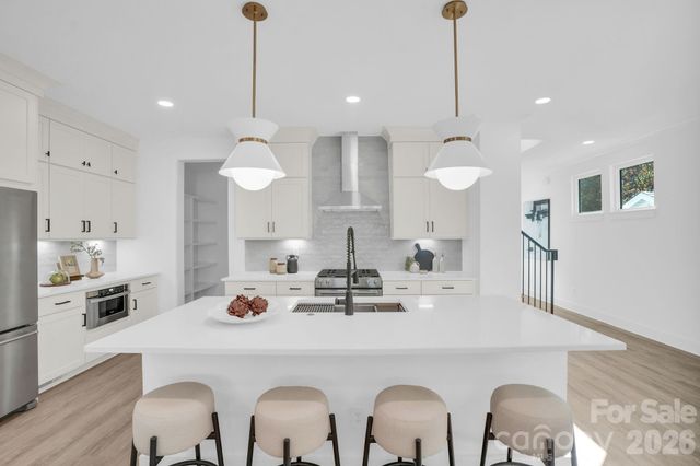 320 Auten Street, Charlotte, NC 28208