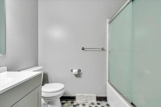 E 1108 Dolly Ann DR, Covington, VA 24426