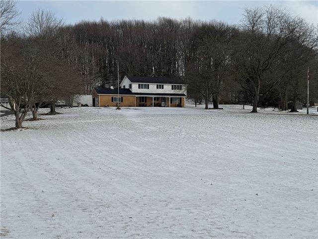 2072 Boyd School Rd, Shenango Twp, PA 16157
