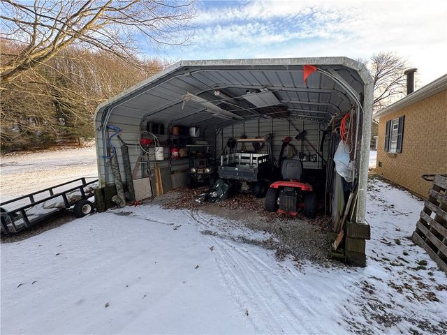 2072 Boyd School Rd, Shenango Twp, PA 16157