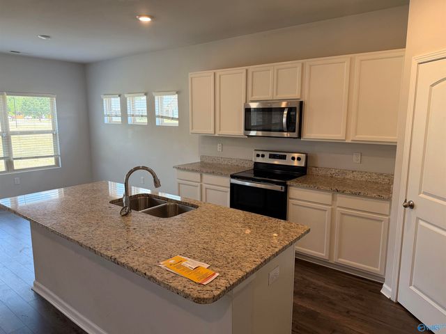 147 Red Fox Way, Meridianville, AL 35759