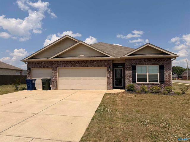 147 Red Fox Way, Meridianville, AL 35759