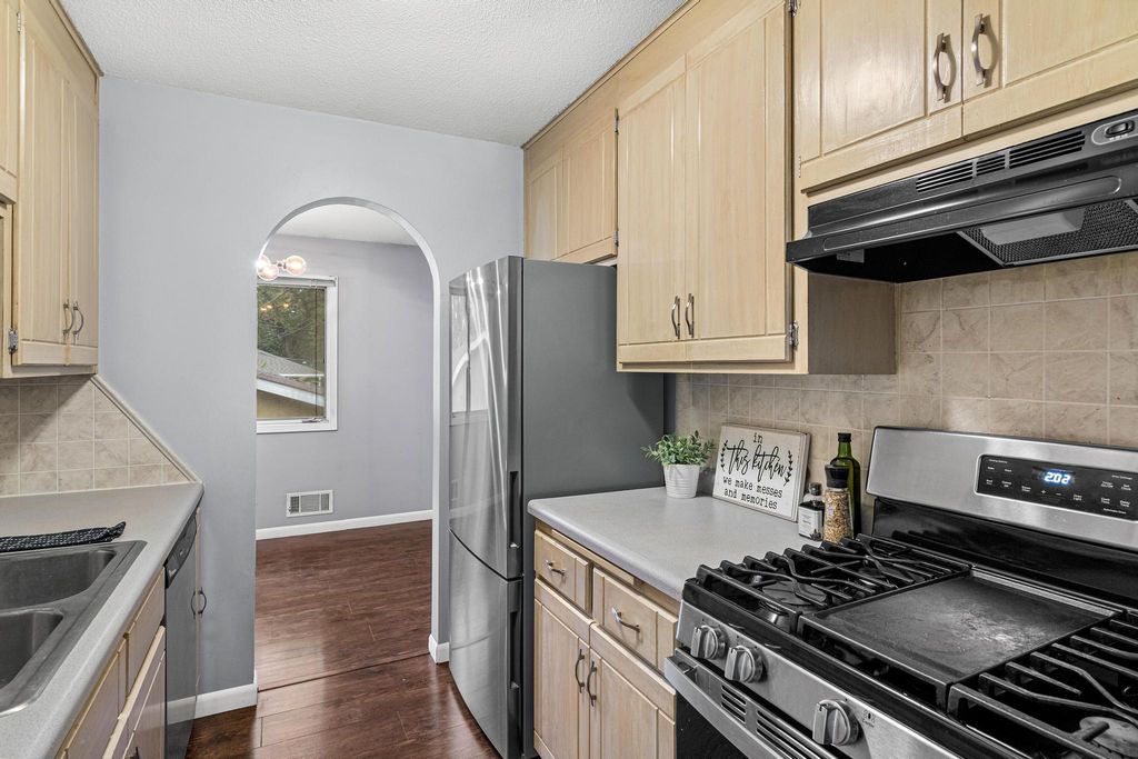 6510 2nd Street NE, Fridley, MN 55432 — photo 5