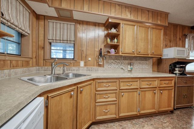 21945 Brierwood Dr, Frankston, TX 75763