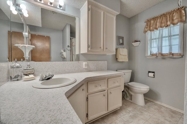 21945 Brierwood Dr, Frankston, TX 75763