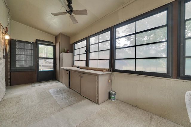 21945 Brierwood Dr, Frankston, TX 75763